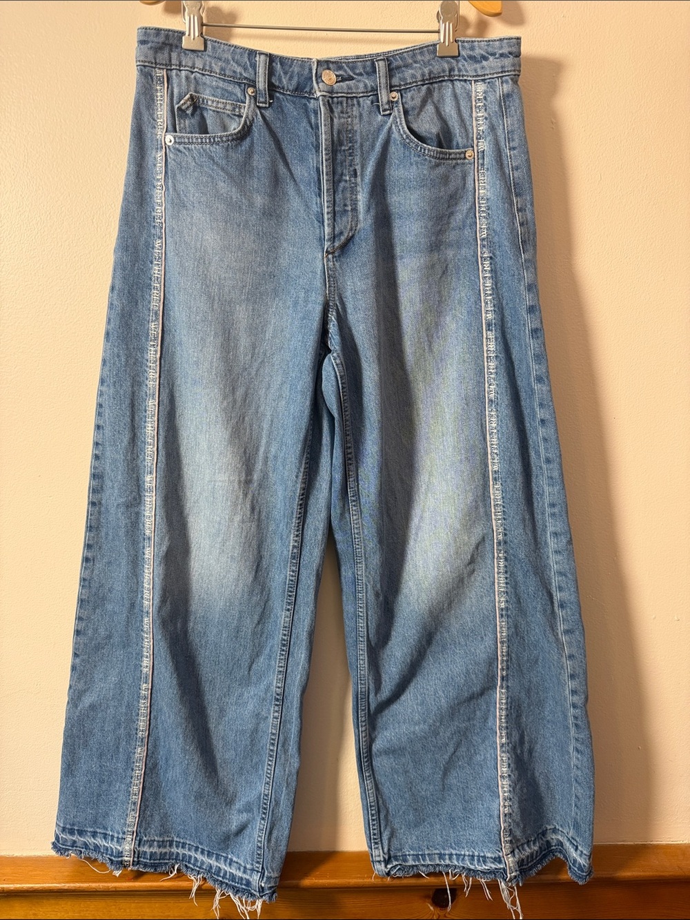 we the free on the edge selvedge wide leg jeans raw hem Size 30 - Picture 4 of 11